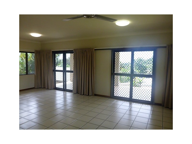 8 Gouldian Street, Bayview Heights QLD 4868