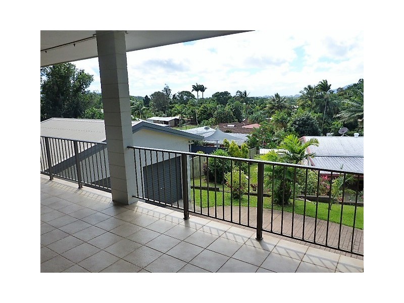 8 Gouldian Street, Bayview Heights QLD 4868