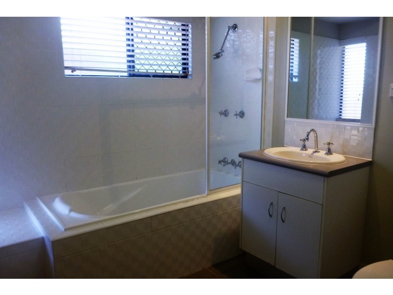 54 Mallicoola Crescent, Edmonton QLD 4869