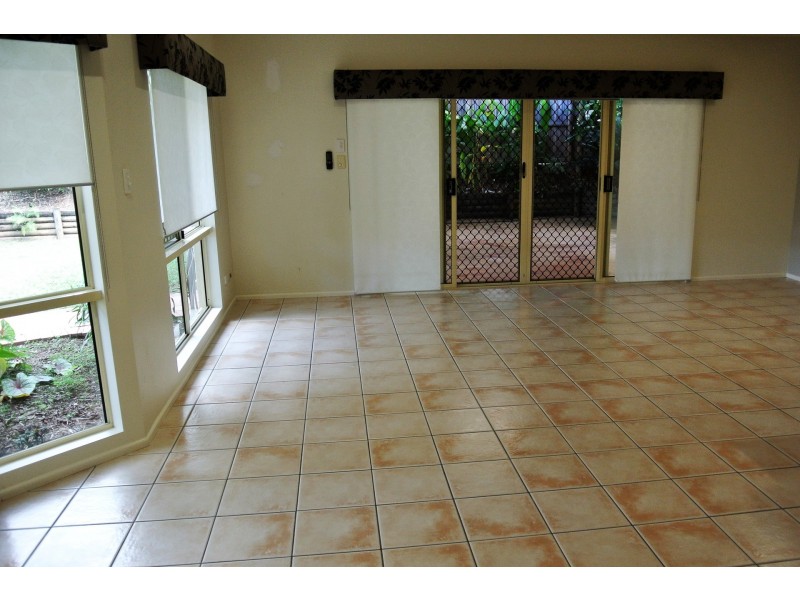 21 Bromley Close, Mount Sheridan QLD 4868