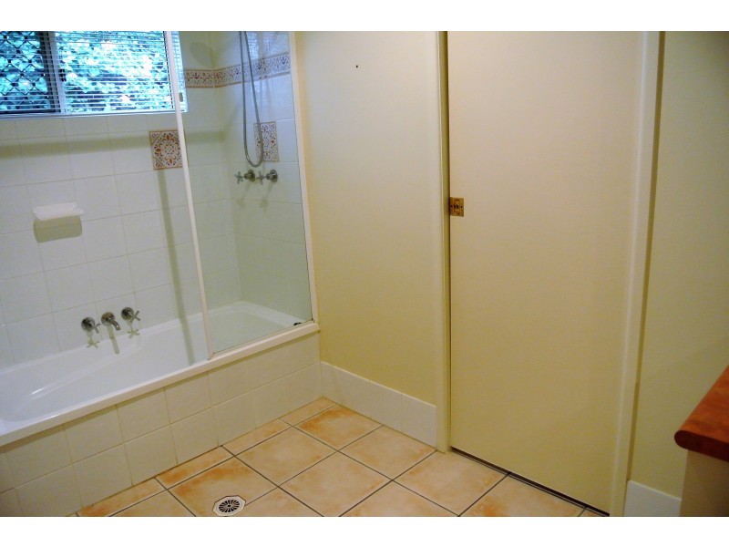 21 Bromley Close, Mount Sheridan QLD 4868