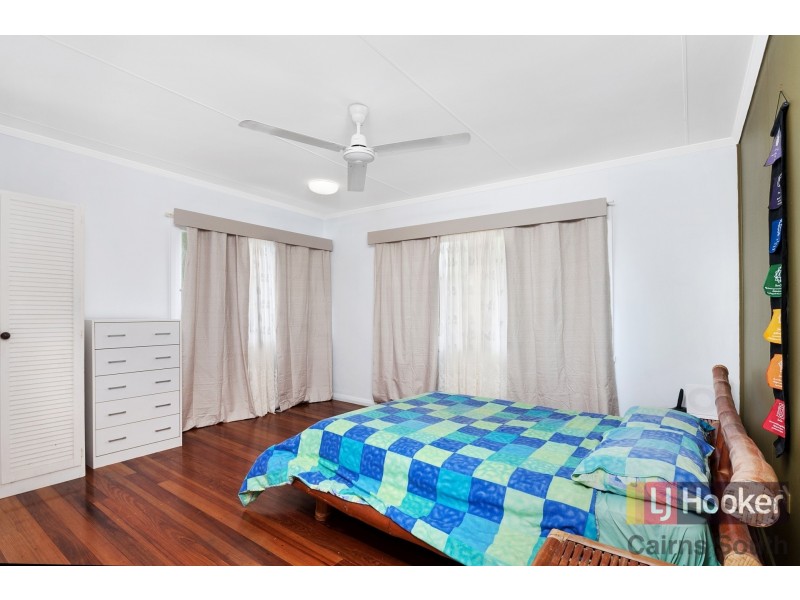 15 McGuigan Street, Earlville QLD 4870