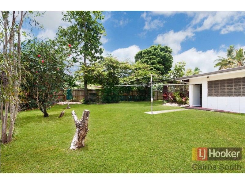 15 McGuigan Street, Earlville QLD 4870