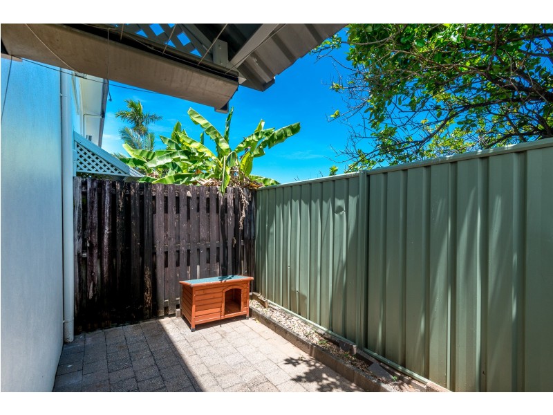 7/11 Brown Street, Woree QLD 4868