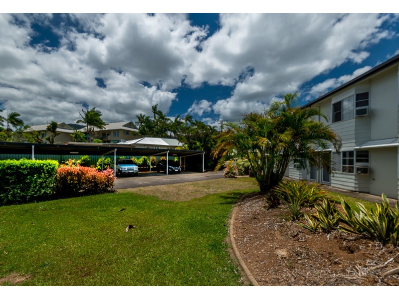 7/11 Brown Street, Woree QLD 4868