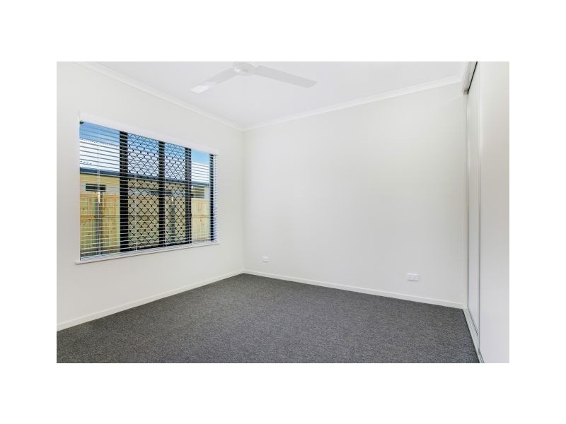 2/44 Mceachan Street, Edmonton QLD 4869