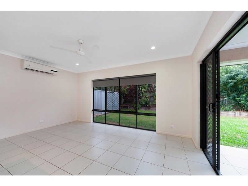16 Lockyer Crescent, Bentley Park QLD 4869