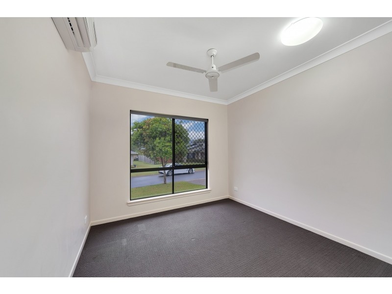 16 Lockyer Crescent, Bentley Park QLD 4869