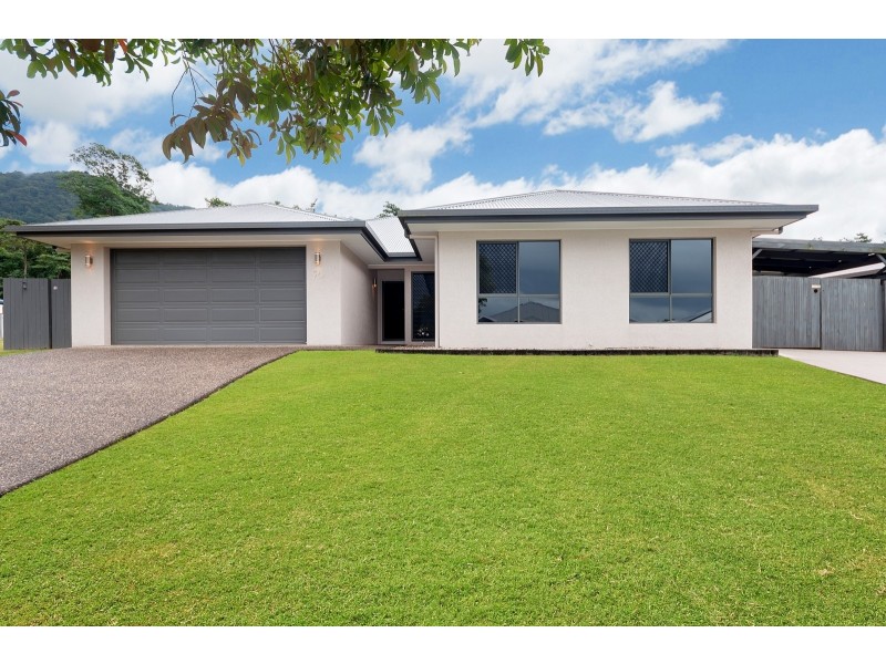 16 Lockyer Crescent, Bentley Park QLD 4869