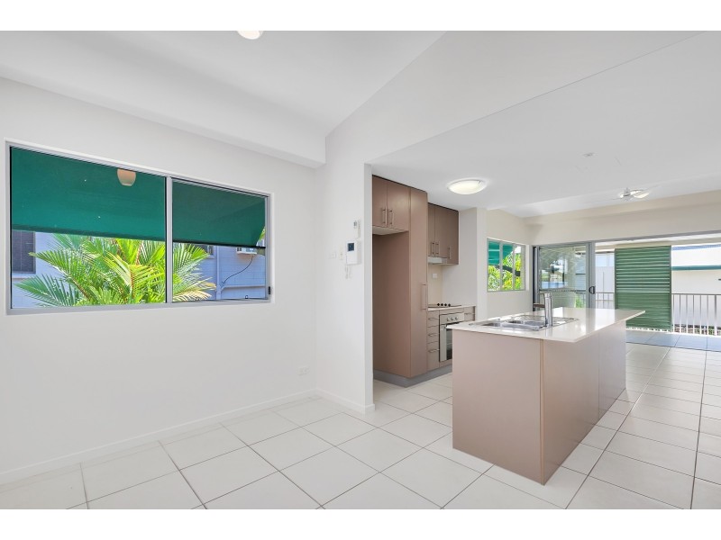 4/110-114 Collins Avenue, Edge Hill QLD 4870