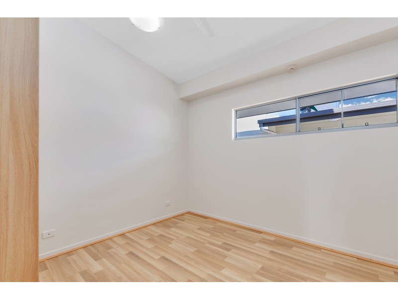 4/110-114 Collins Avenue, Edge Hill QLD 4870