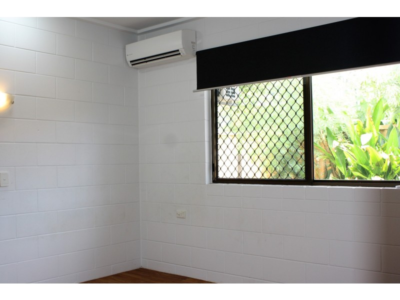 53 Terebra Street, Palm Cove QLD 4879