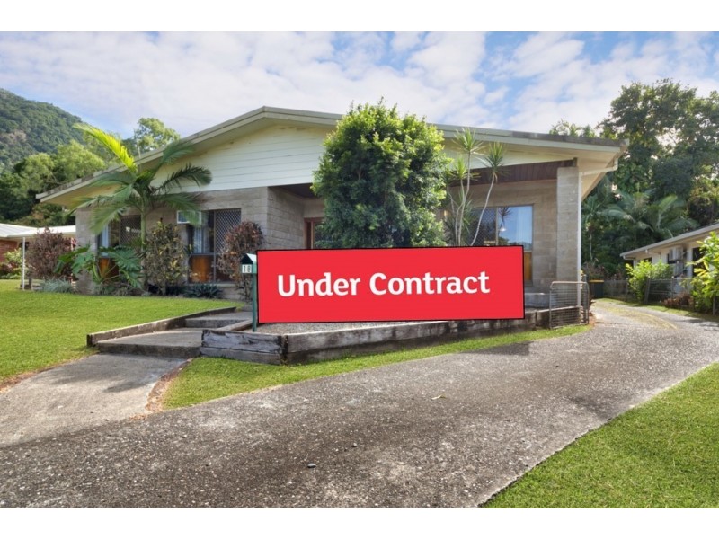 18 Augustus Street, Mooroobool QLD 4870