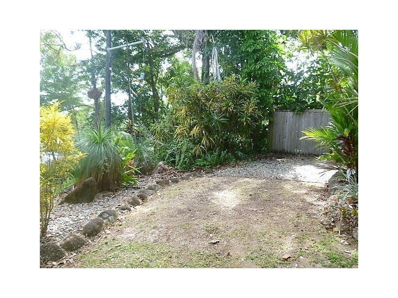 9 Tanner Crescent, Stratford QLD 4870