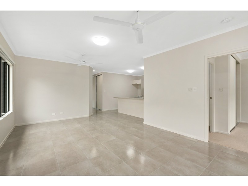 2/183 Isabella Road, Edmonton QLD 4869