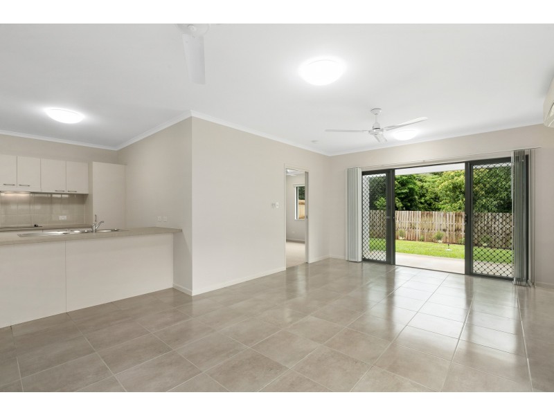 2/183 Isabella Road, Edmonton QLD 4869