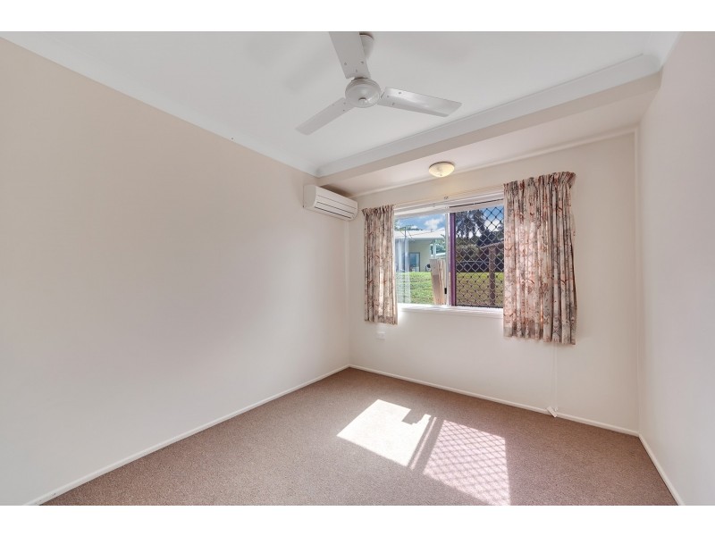 30 Strathmore Court, Mooroobool QLD 4870