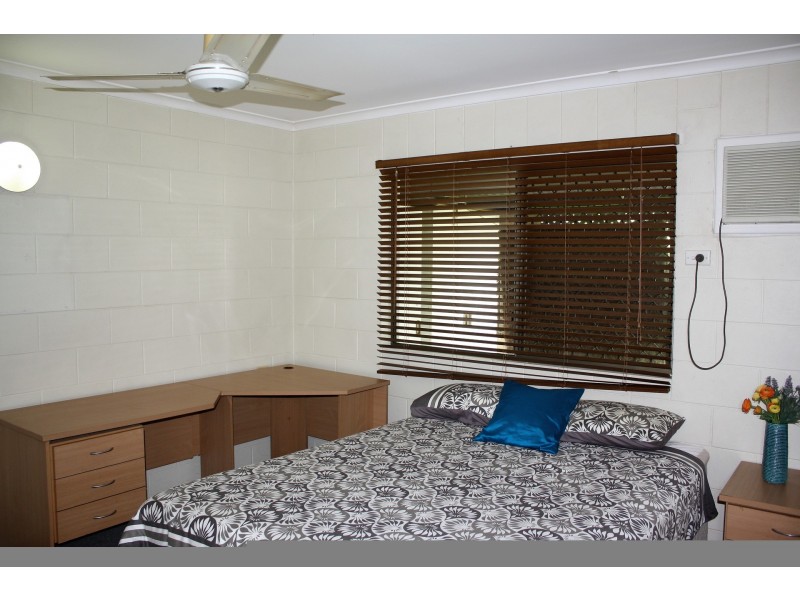 11/2-8 Winkworth Street, Bungalow QLD 4870