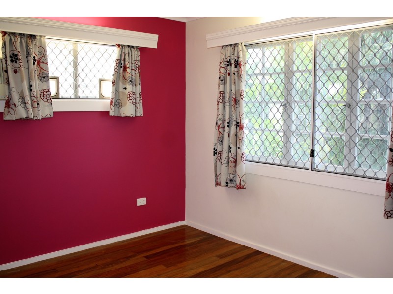 1 Alkoo Close, Bayview Heights QLD 4868