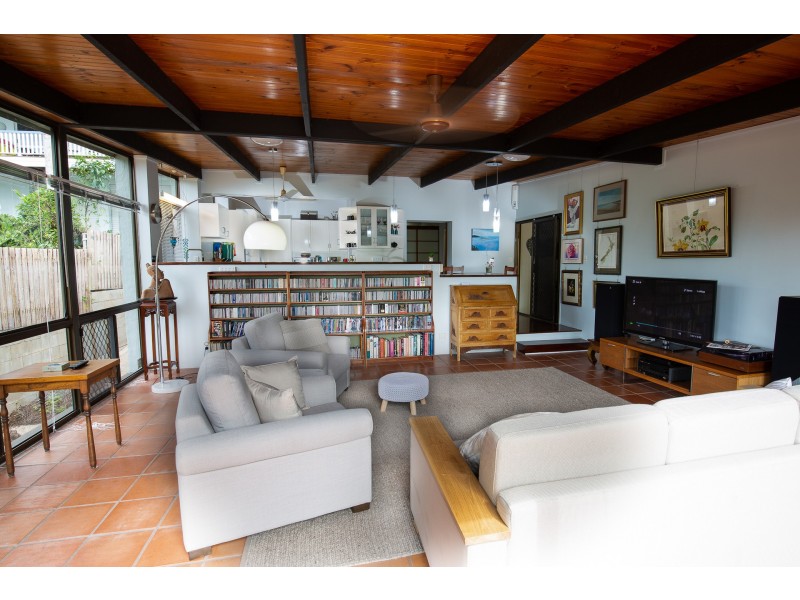 275 Toogood Road, Bayview Heights QLD 4868