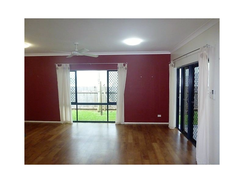 2 Whela Close, Bentley Park QLD 4869