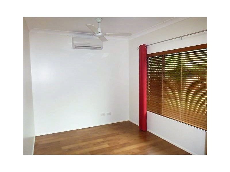 2 Whela Close, Bentley Park QLD 4869