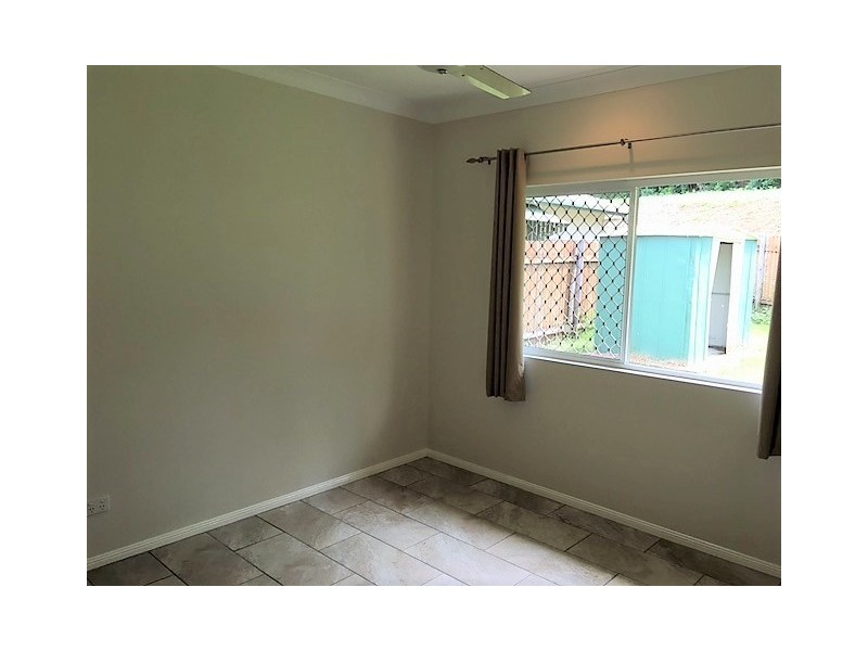 14 Dodd Court, Mooroobool QLD 4870