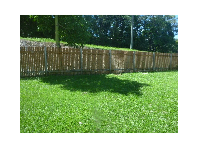 14 Dodd Court, Mooroobool QLD 4870