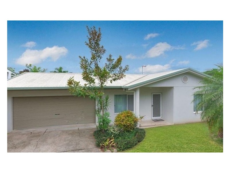 2 Trappes Court, Mooroobool QLD 4870