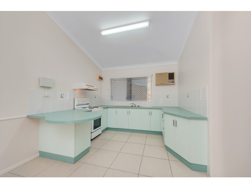 5/9 Springfield Crescent, Manoora QLD 4870