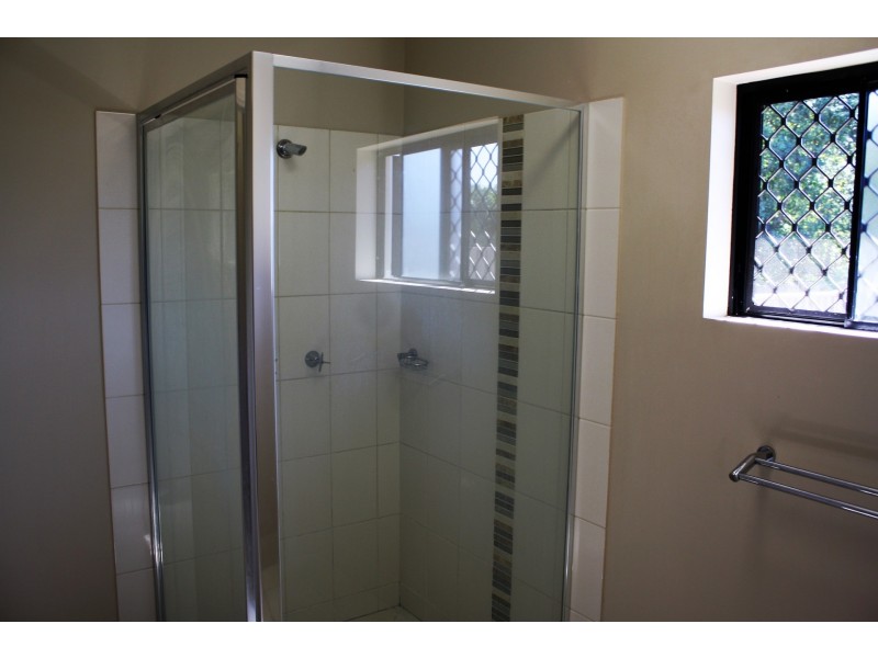 8A Viola Close, Bayview Heights QLD 4868