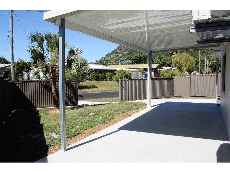 8A Viola Close, Bayview Heights QLD 4868