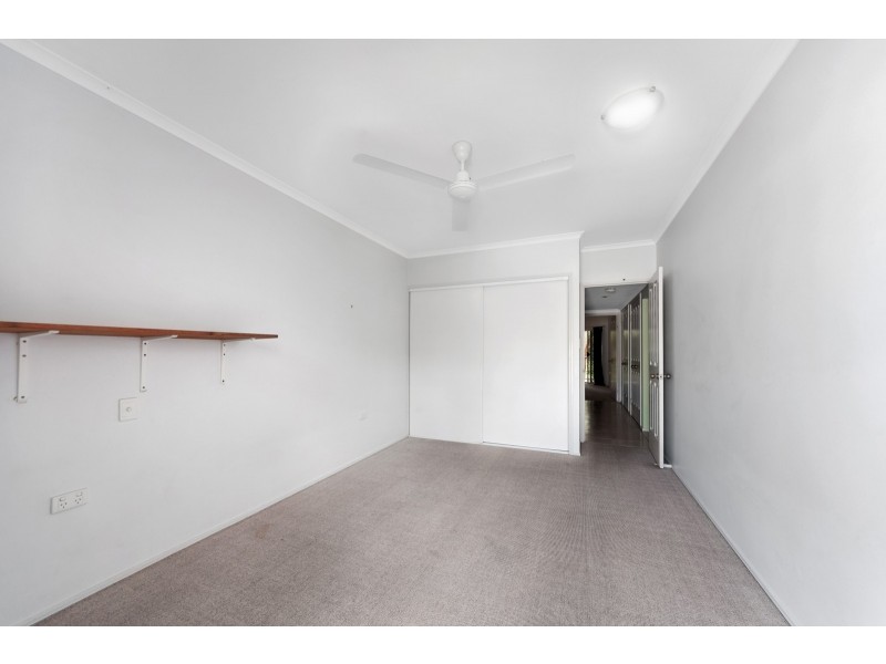 7/33-35 Kamerunga Road, Stratford QLD 4870