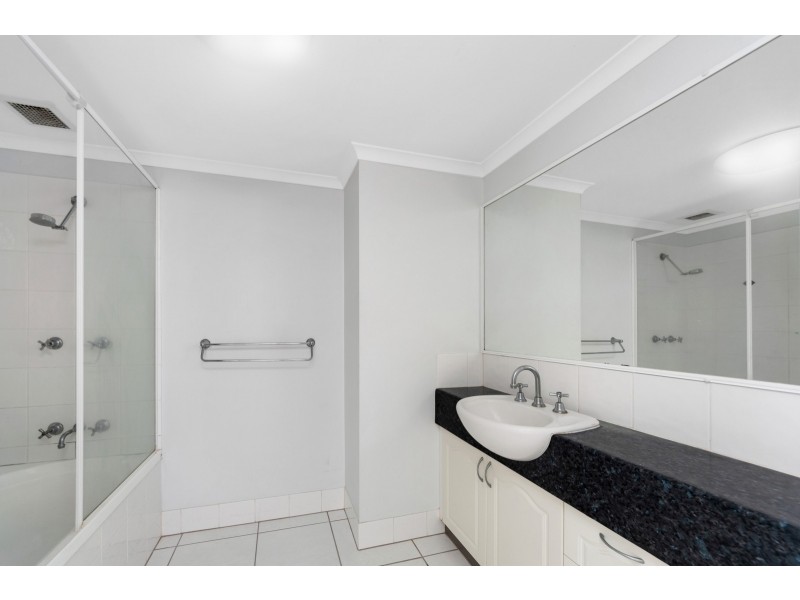 7/33-35 Kamerunga Road, Stratford QLD 4870