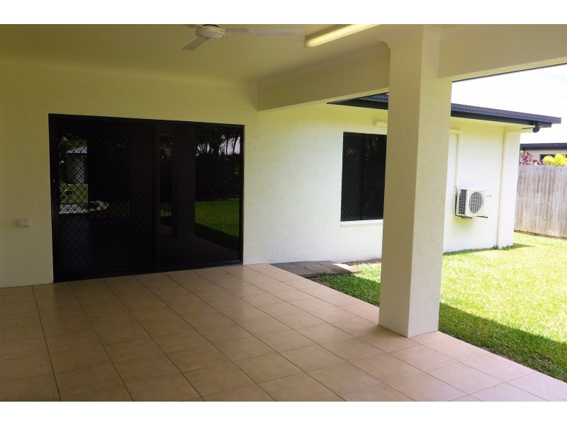 9 Messina Close, Kanimbla QLD 4870