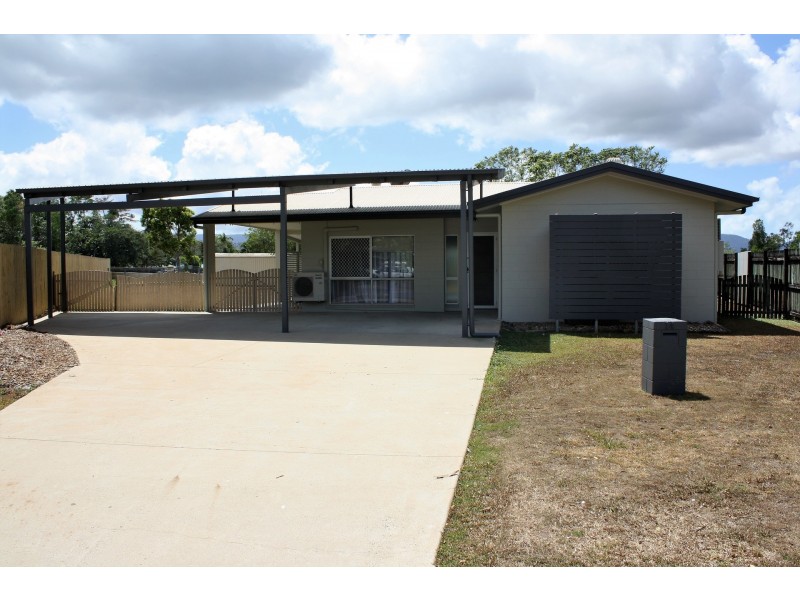 14 Matoska Close, Mount Sheridan QLD 4868