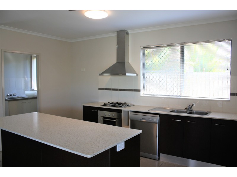 7 Croker Place, Edmonton QLD 4869