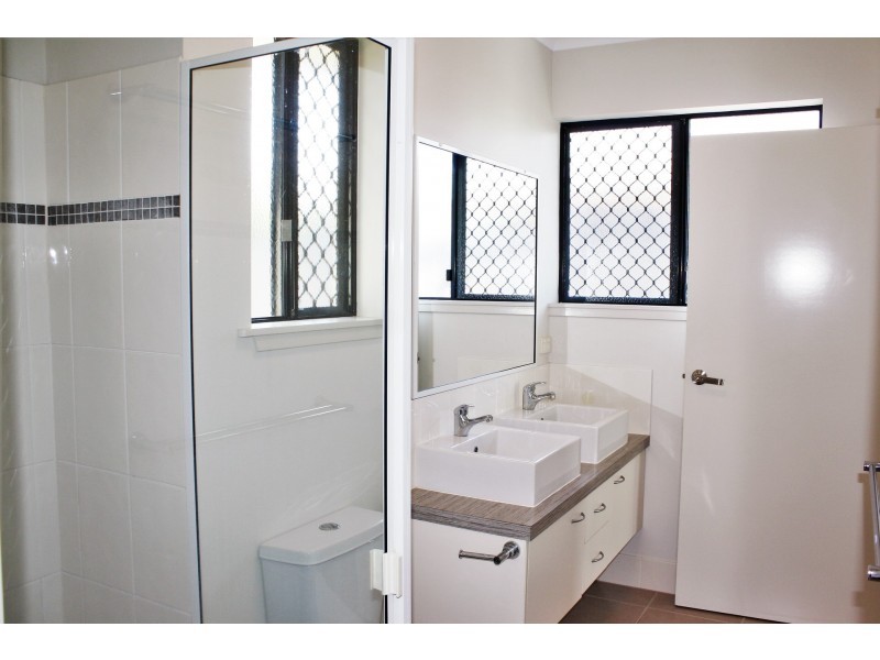 7 Croker Place, Edmonton QLD 4869