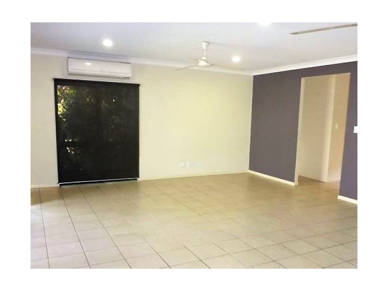 9 Ellibank Close, Edmonton QLD 4869