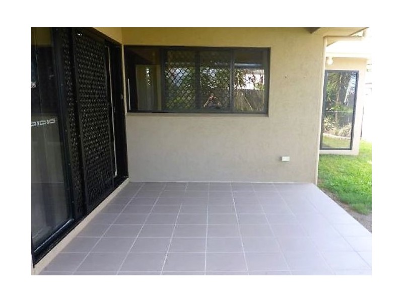 9 Ellibank Close, Edmonton QLD 4869