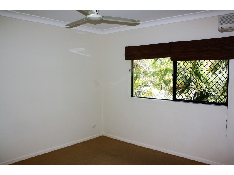 12/3-9 Stratford Parade, Stratford QLD 4870