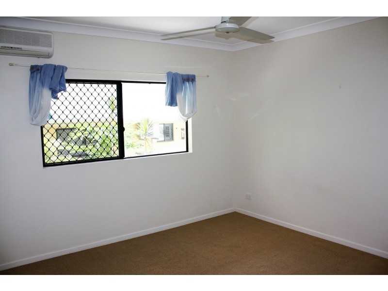 12/3-9 Stratford Parade, Stratford QLD 4870
