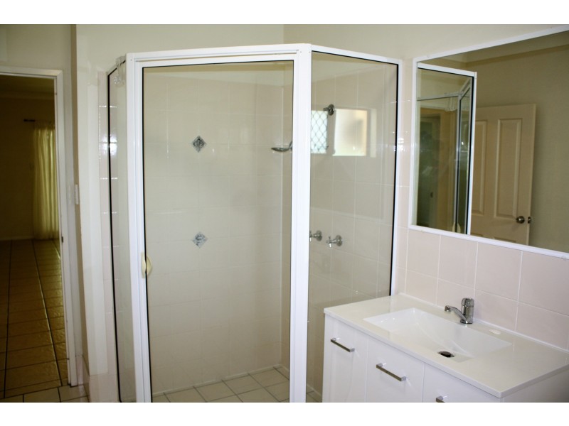 12/3-9 Stratford Parade, Stratford QLD 4870