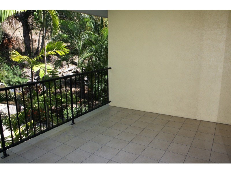 12/3-9 Stratford Parade, Stratford QLD 4870