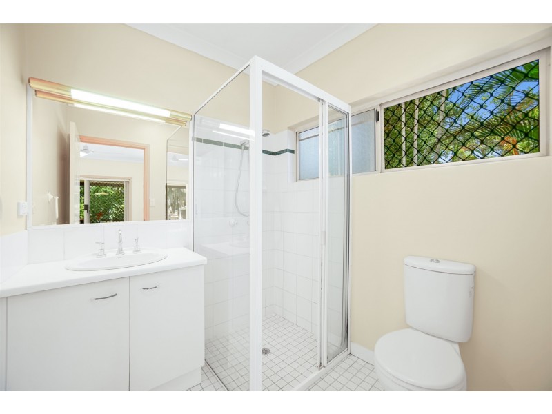 47 Eugenia Crescent, Redlynch QLD 4870