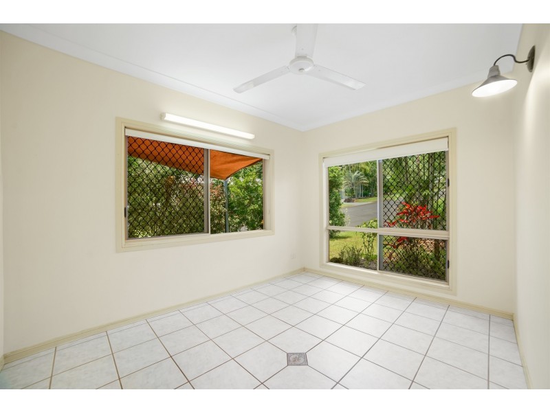 47 Eugenia Crescent, Redlynch QLD 4870