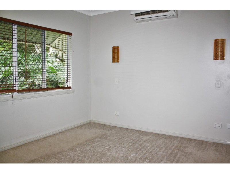 3 Wheeler Court, Brinsmead QLD 4870