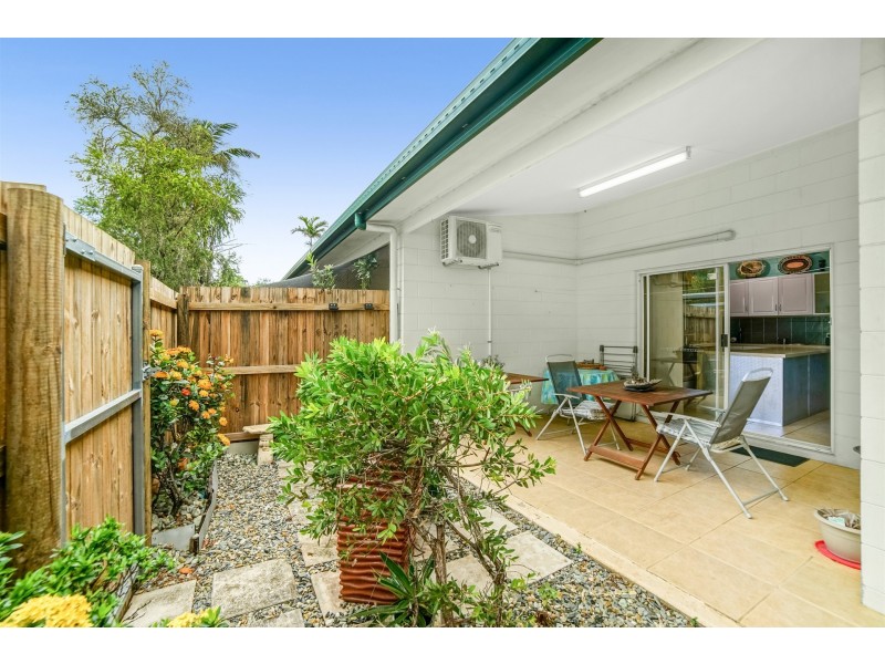 3/18 Robert Road, Bentley Park QLD 4869
