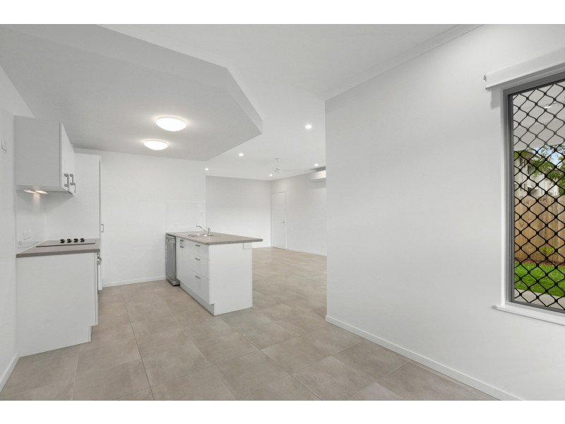 3/10 Macilwraith Street, Manoora QLD 4870