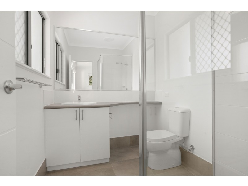 3/10 Macilwraith Street, Manoora QLD 4870